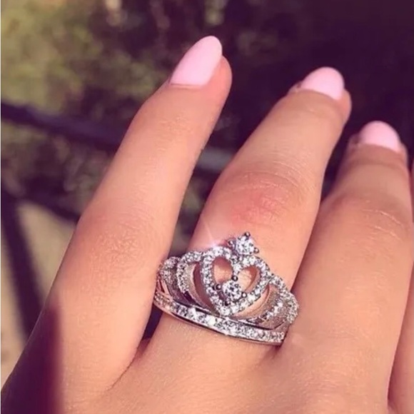 Crown Ring - Picture 2 of 5